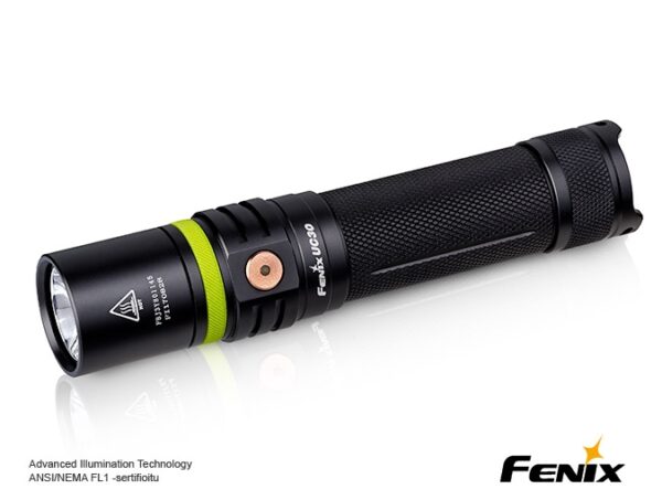 Fenix UC30 2017 USB-ladattava taskulamppu