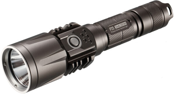 NiteCore P25 Taktinen valaisin