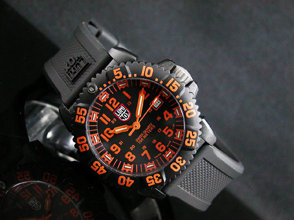 Luminox New Navy Seal Colormark 3059 Sukelluskello - Image 2