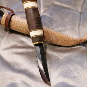 Korpikannel Ruskea Nahkakahva puukko